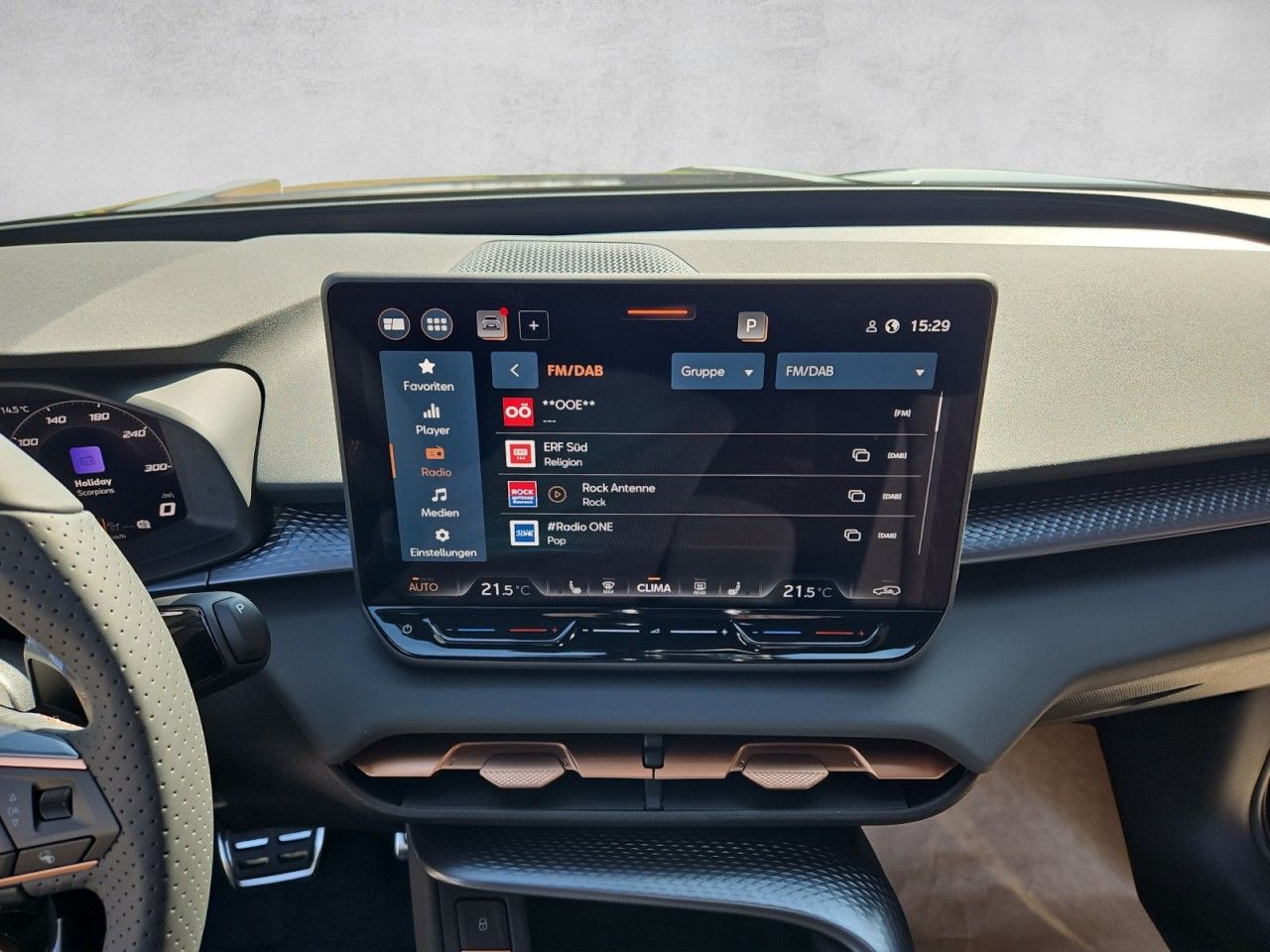 Fahrzeugabbildung CUPRA Terramar 2.0 TSI DSG 4Drive AHK,Sennheiser