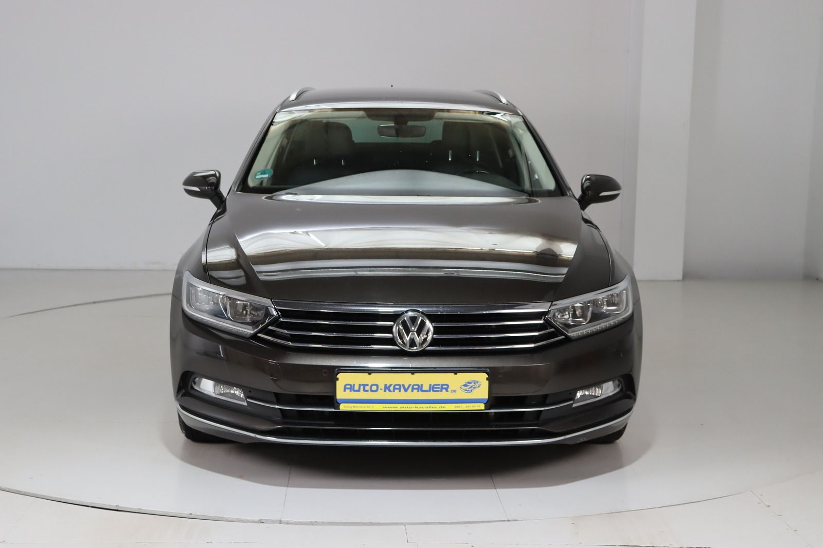 Fahrzeugabbildung Volkswagen Passat Variant 2.0 TDI Highline BlueMotion DSG