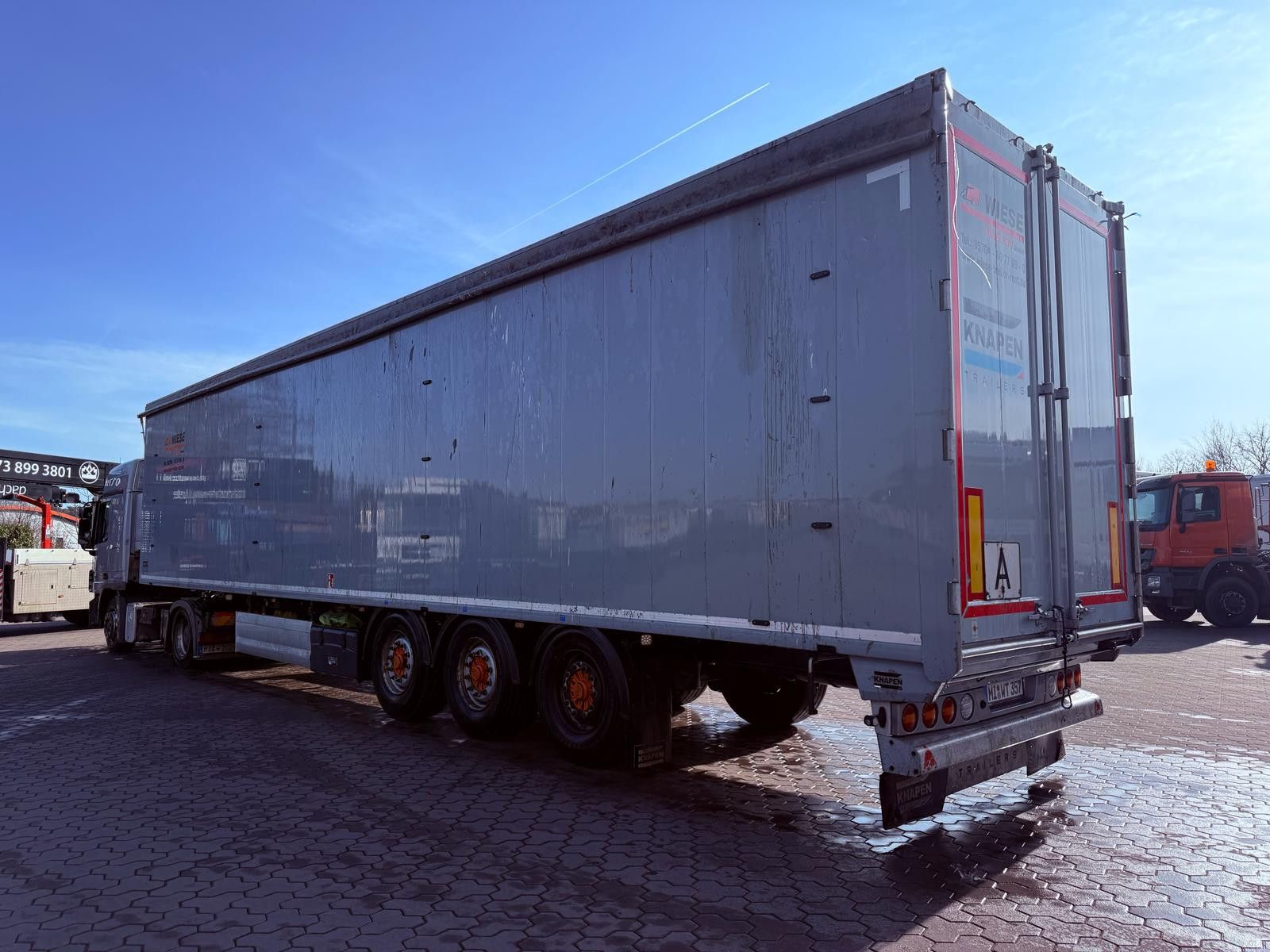 Fahrzeugabbildung Knapen K200 Schubboden 92m³ 10mm Boden
