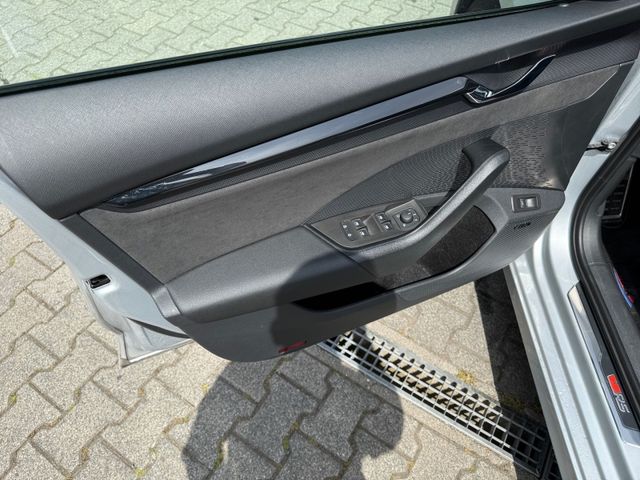 Octavia Combi RS HUD+KAM+KESSY+LED+NAVI