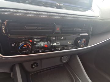 Nissan Qashqai 1.5 VC-T N-Connecta (205PS) e-Power