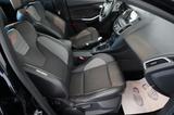 Ford Focus Turnier ST Leder,Navi,Xenon,SH,PDC,SR+WR - Ford Focus mit Diesel-Antrieb: Leder, mit Navigationssystem