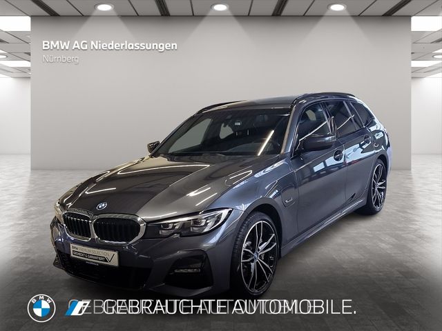 BMW 330e xDrive Touring