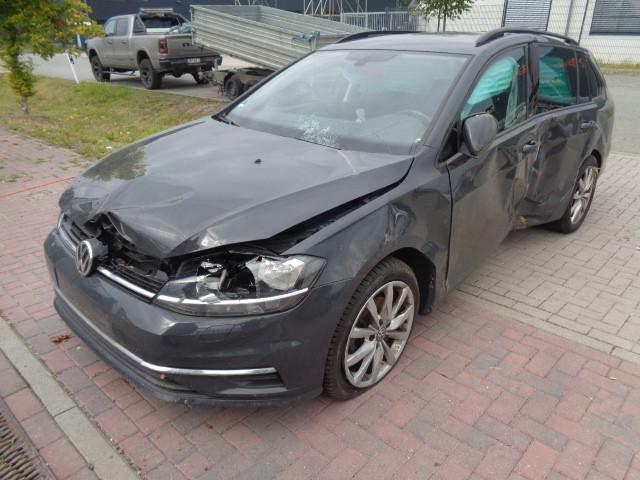 Volkswagen Golf 1.0 TSI OPF UNITED Variant