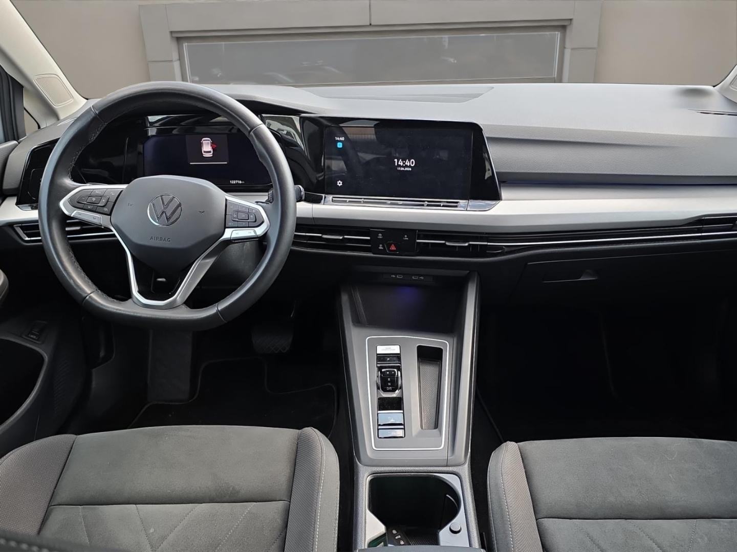Volkswagen Golf VIII eTSI DSG, IQ-Light,LED,Navi,Rückfahrk., миниатюра 11