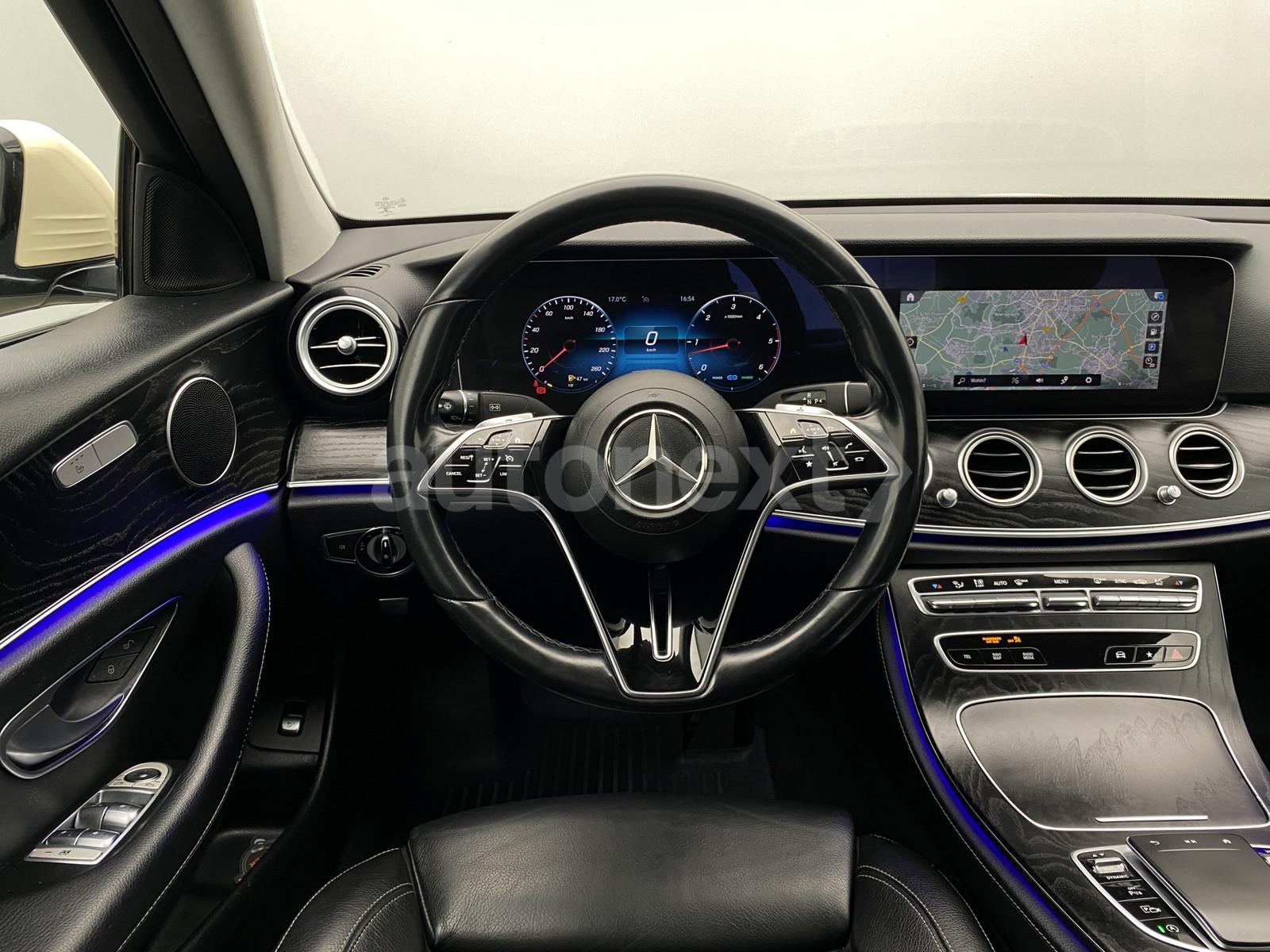 Mercedes-Benz E 220d 2x Avantgarde Taxi *TAXAMETER* KAMERA (89