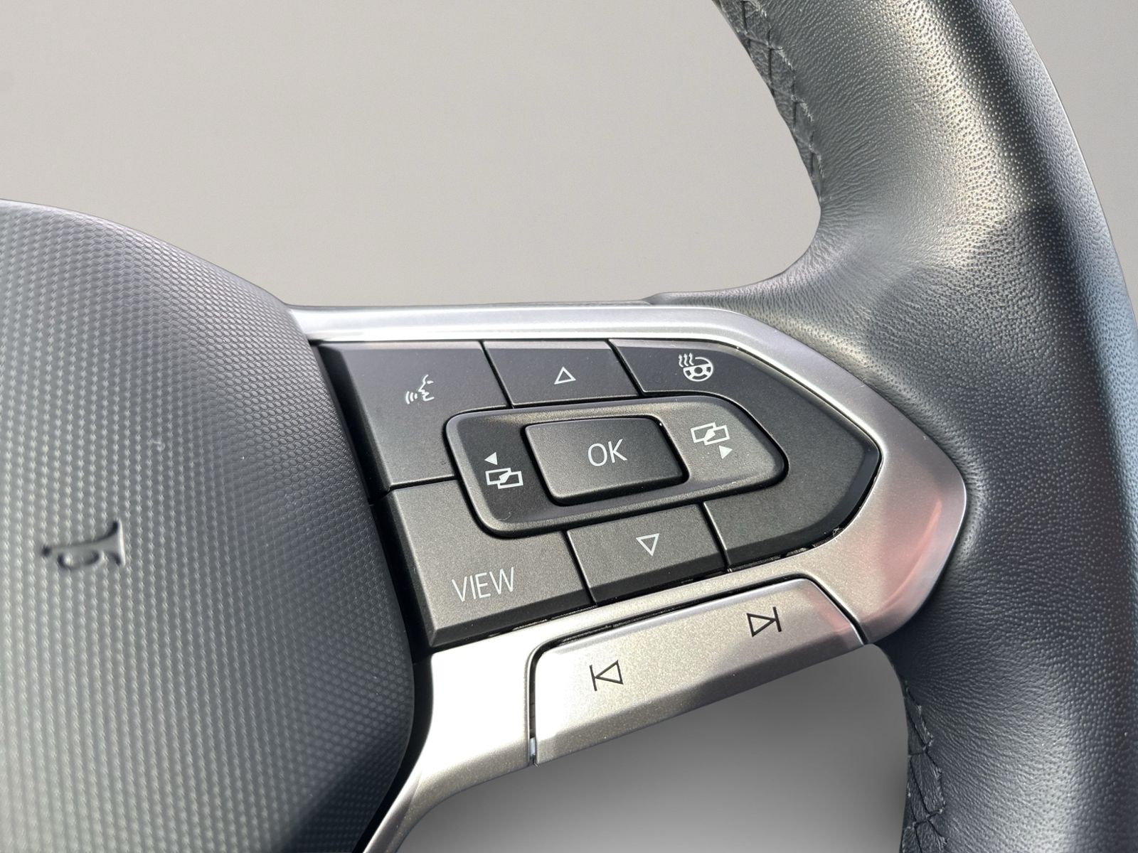 Tiguan 1.5 TSI Life, AHK, Navi Discover, Busines