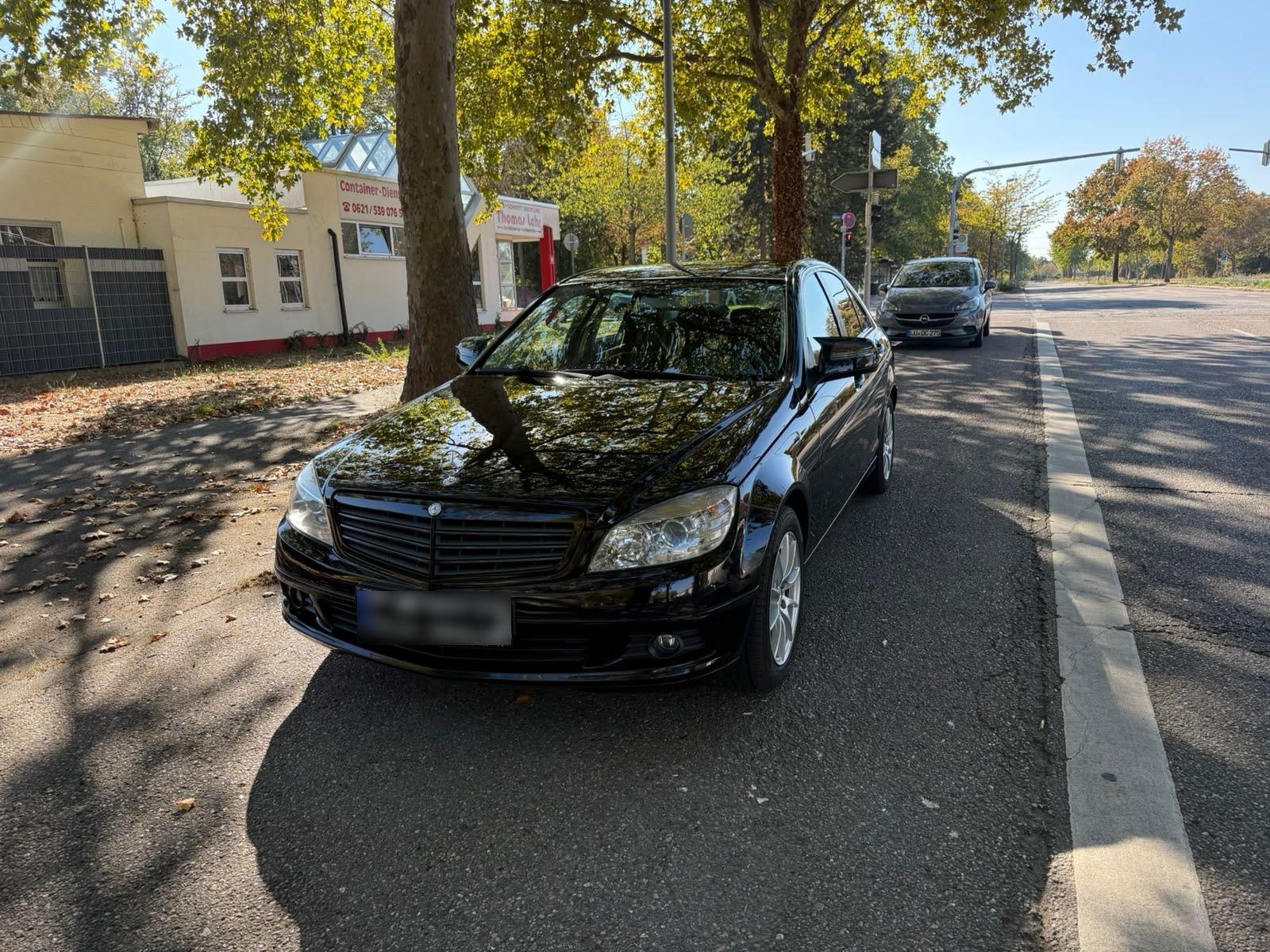 Mercedes-Benz C 180
