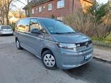 Volkswagen VW Multivan T7, EZ 04/24, 3 Jahre Werksgarantie - VW T7 Multivan von privat