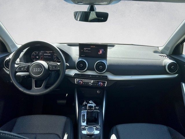 Fahrzeugabbildung Audi Q2 35 TDI S line *PDC*virtual Cockpit*Navi*