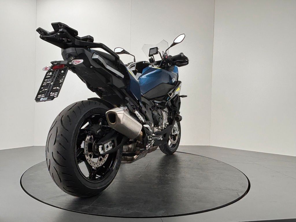 Fahrzeugabbildung BMW S 1000 XR *1. HAND *WENIG KILOMETER