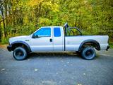Ford FORD F-350 SUPER DUTY 6.8 V10 4x4 - aus 2000: Geländewagen