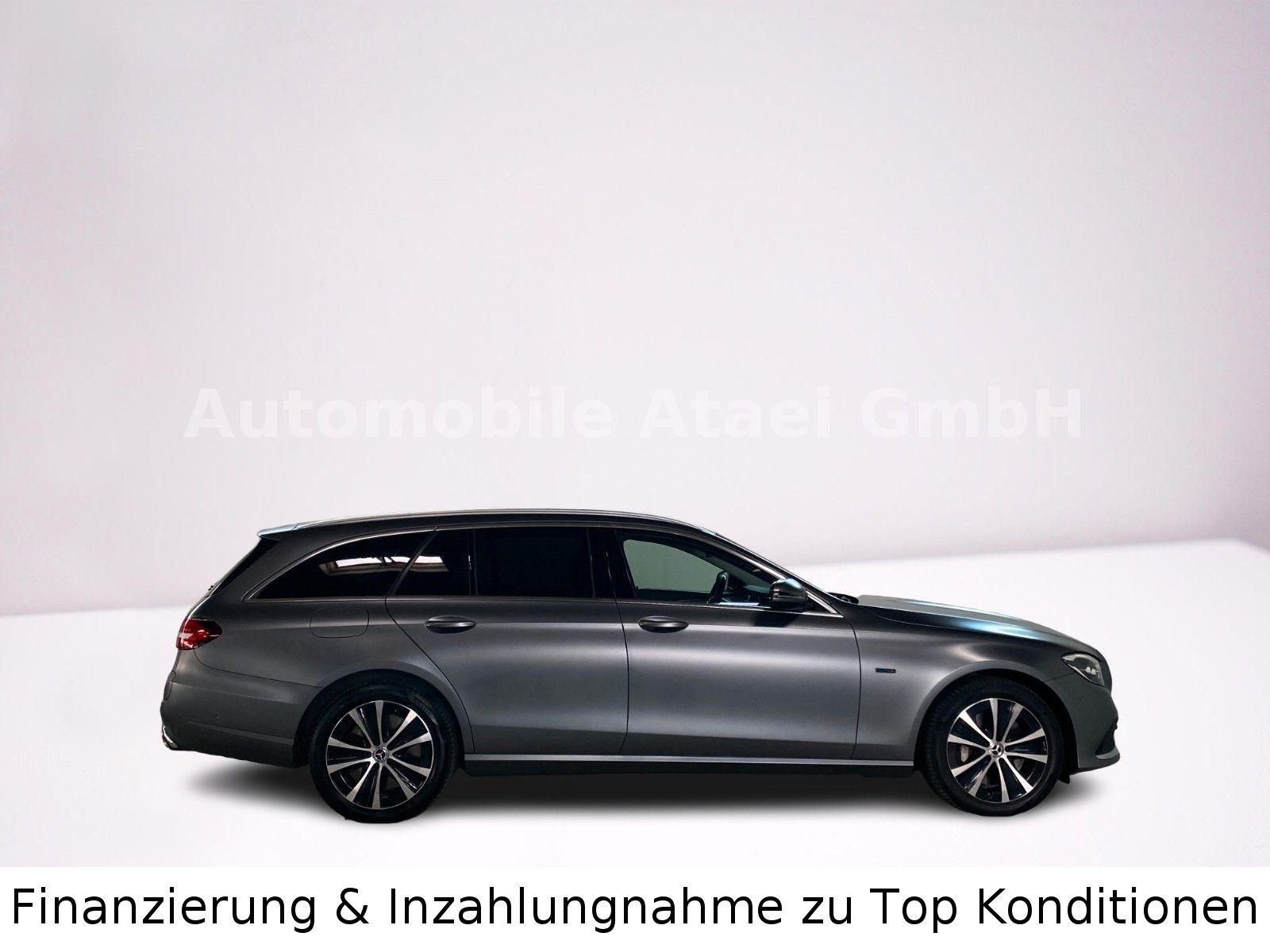 Fahrzeugabbildung Mercedes-Benz E 300de 4Matic Avantgarde *designo magno Lack*