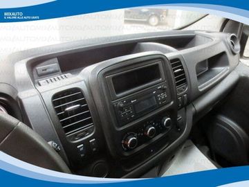 Renault Trafic - 5