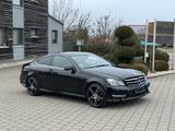 Mercedes-Benz C 250 C Coupe C 250 CGI AMG PAKET - Mercedes-Benz C-Klasse: AMG Paket