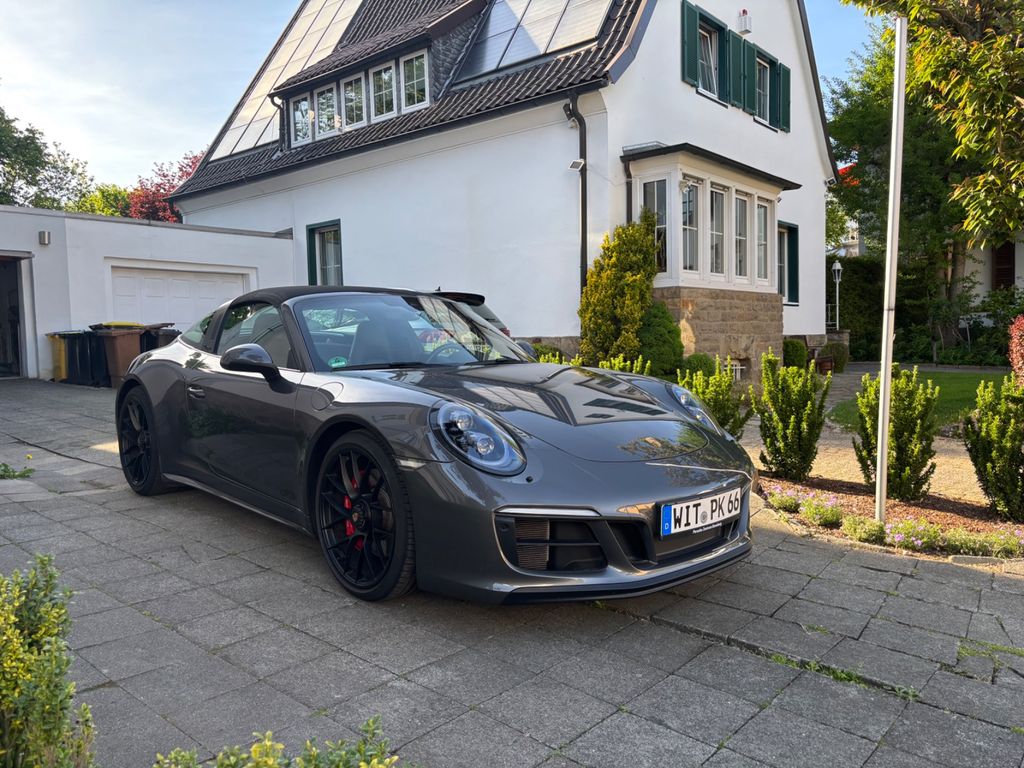 Porsche 991