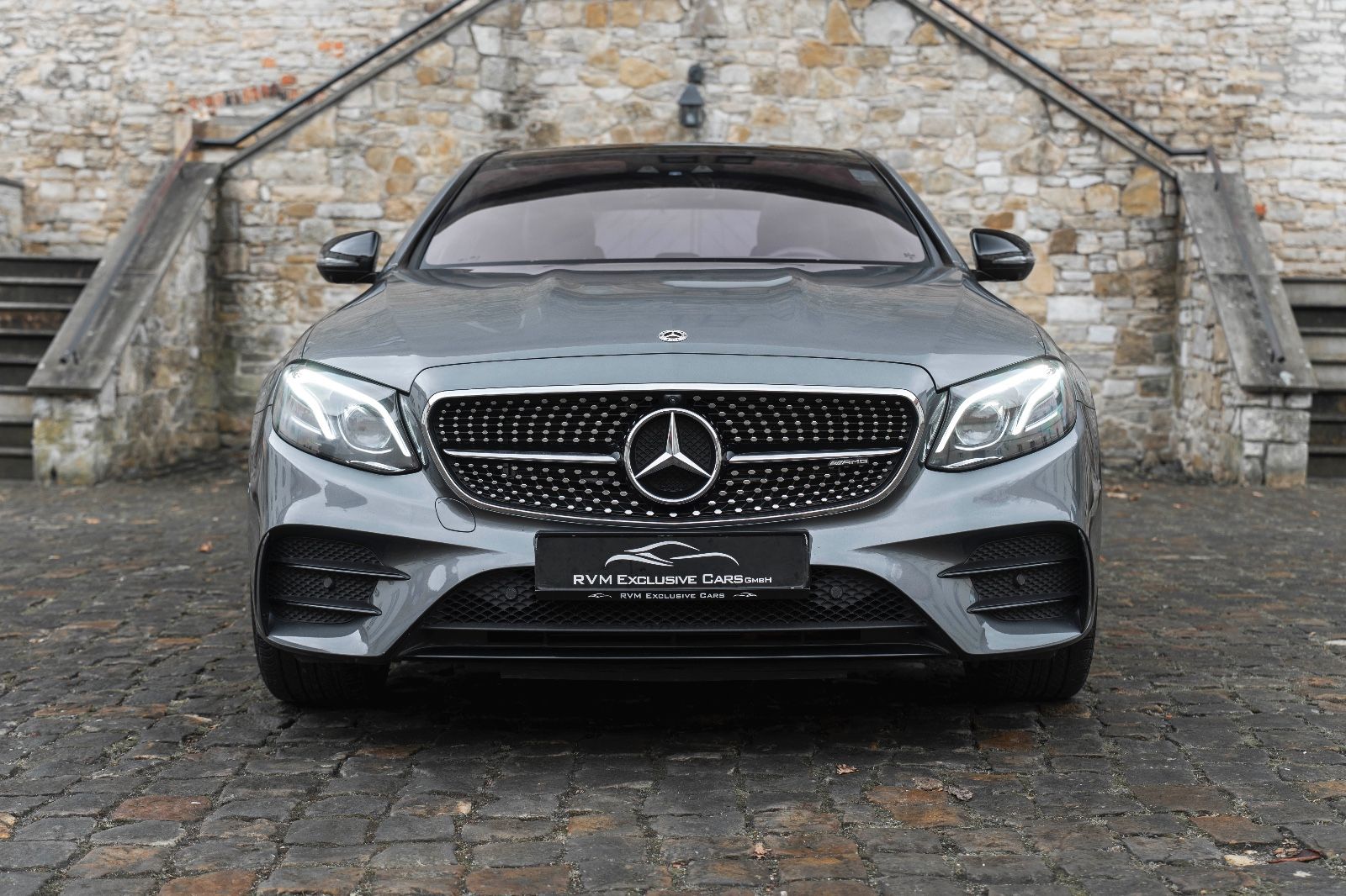 Fahrzeugabbildung Mercedes-Benz E 53 AMG 4Matic+ 360° BURMESTER MBEAM LED TOTW