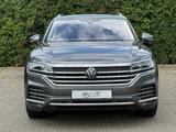 Volkswagen Touareg TDI°R-Line°IQ-Drive°Matrix°Virtual°22" - Volkswagen Touareg mit Diesel-Antrieb: Vollleder, mit Apple Carplay