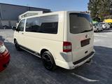 Volkswagen T5 California Shuttle*9-SITZER*CAMPER*KLIMA* - Volkswagen T5 California: Camper