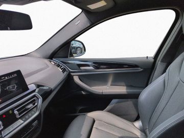 BMW X4 - 11