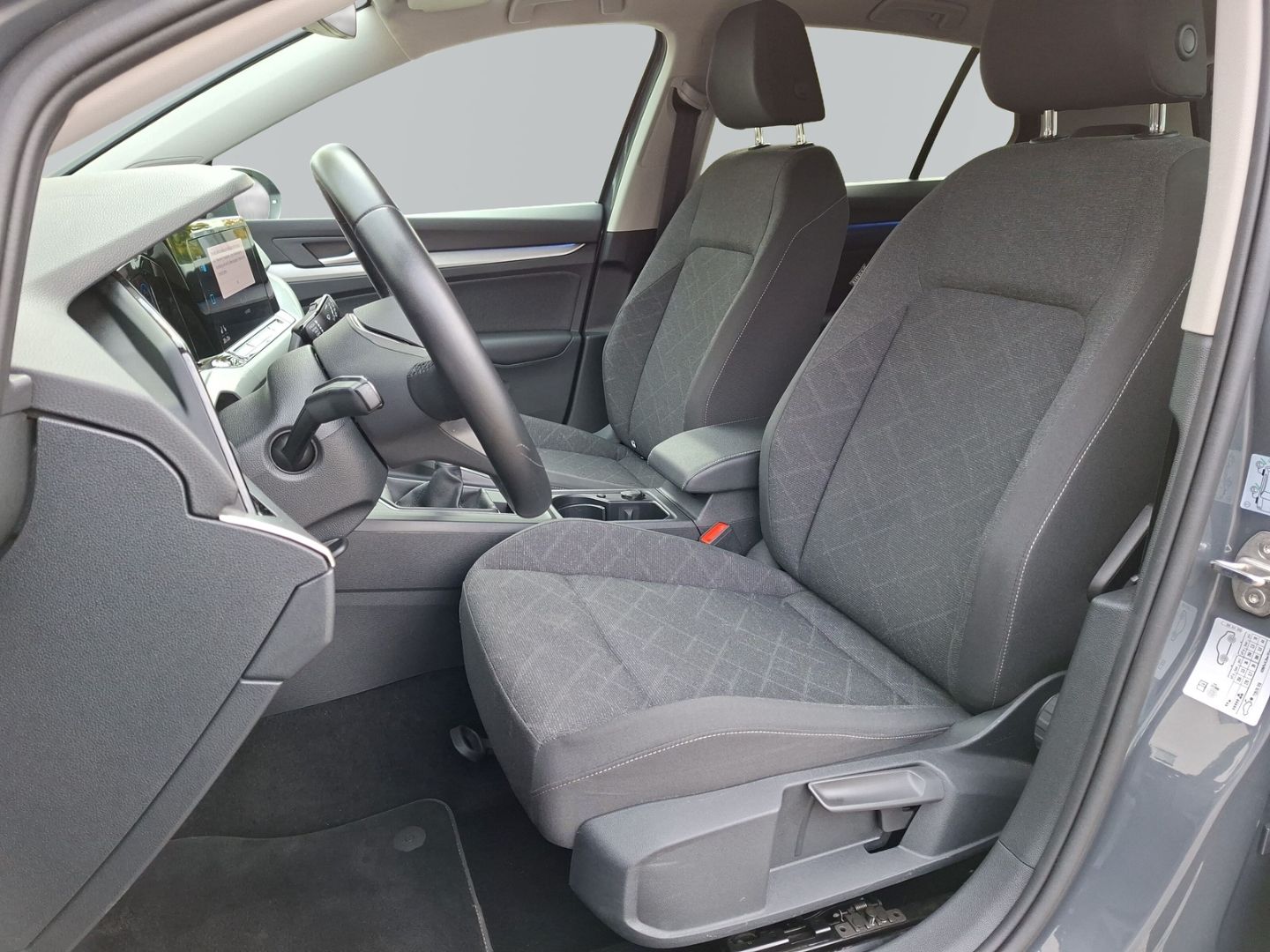 Golf VIII 2.0 TDI Life *NAVI*STHZ*KAMERA*