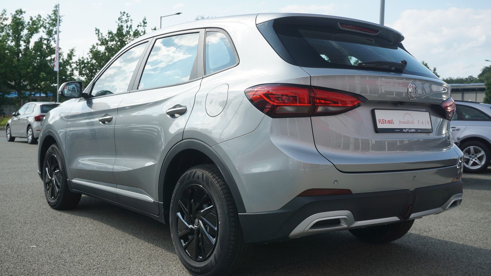 MG ZS