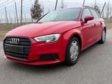 Audi A3 1.0 TFSI Sportback Sport,AHK - Audi A3: Rot