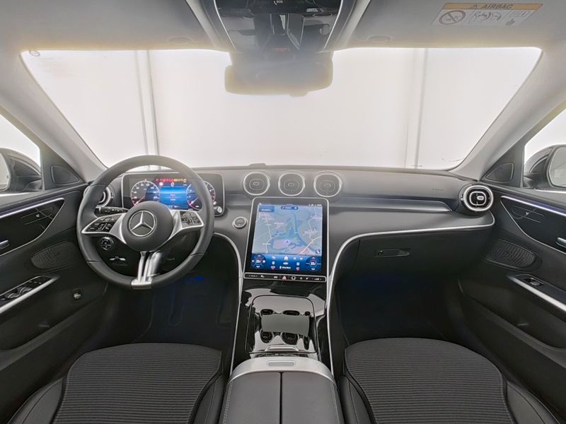 Fahrzeugabbildung Mercedes-Benz C 180 T Avantgarde AHK+Totw+LED+Ambi+Kam+CarPlay