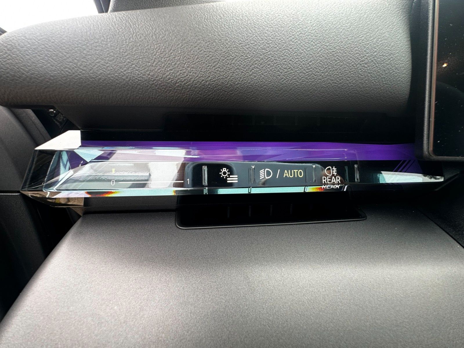 Fahrzeugabbildung BMW 520d Limo Aut. LC+ adLED Kamera H/K Leder SHZ