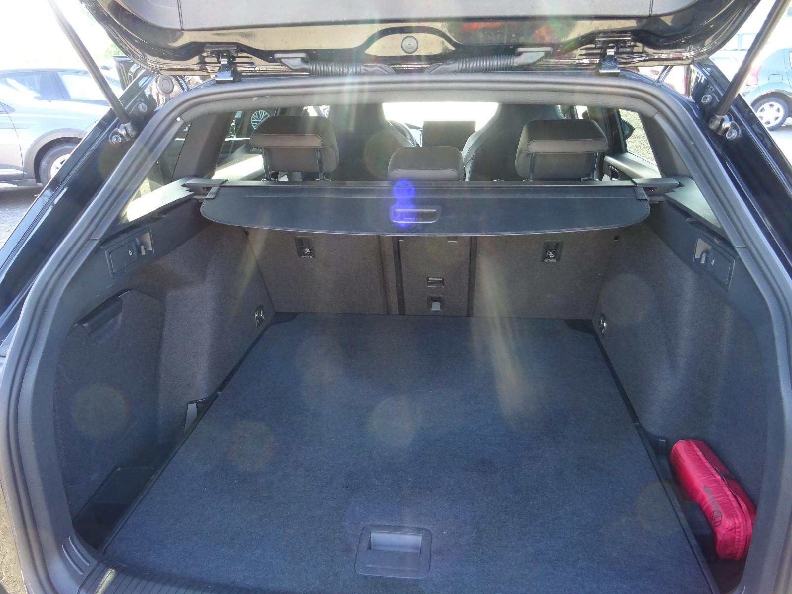 Volkswagen Golf Variant 1.5eTSI R-Line LED Apple ACC RFK, миниатюра 12