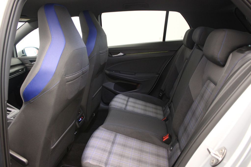 Volkswagen Golf GTE 1.4 TSI eHybrid DSG AHK*PDC*Tempo*Klima