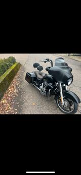 Harley-Davidson Street Glide  - HARLEY-DAVIDSON 2011 STREET GLIDE