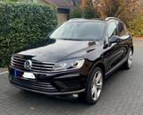 Volkswagen Touareg 3.0 V6 TDI SCR Tiptronic BMT BlueMot... - gebrauchte VW Touareg aus dem Jahr 2015