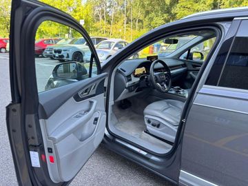 Audi Q7 - 6