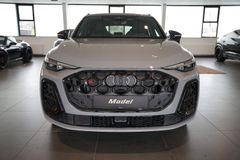 AUDI SQ5 TFSI | Pano | Carbon | Tech pro | HuD | B&O AUDI SQ5 TFSI | Pano | Carbon | Tech pro | HuD | B&O