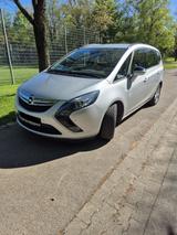 Opel Zafira Tourer Edition 1.4 Turbo ecoFLEX  - Opel Zafira Tourer in Stuttgart