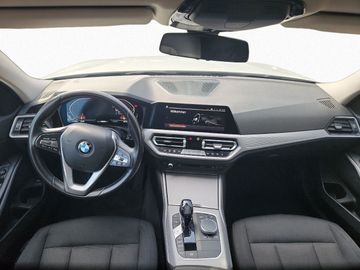 BMW 318 - 12