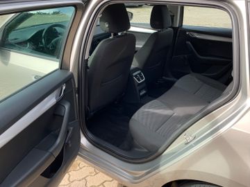 Skoda Octavia - 8