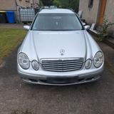 Mercedes-Benz Mercedes W211 - Mercedes-Benz E 200 mit LPG-Antrieb