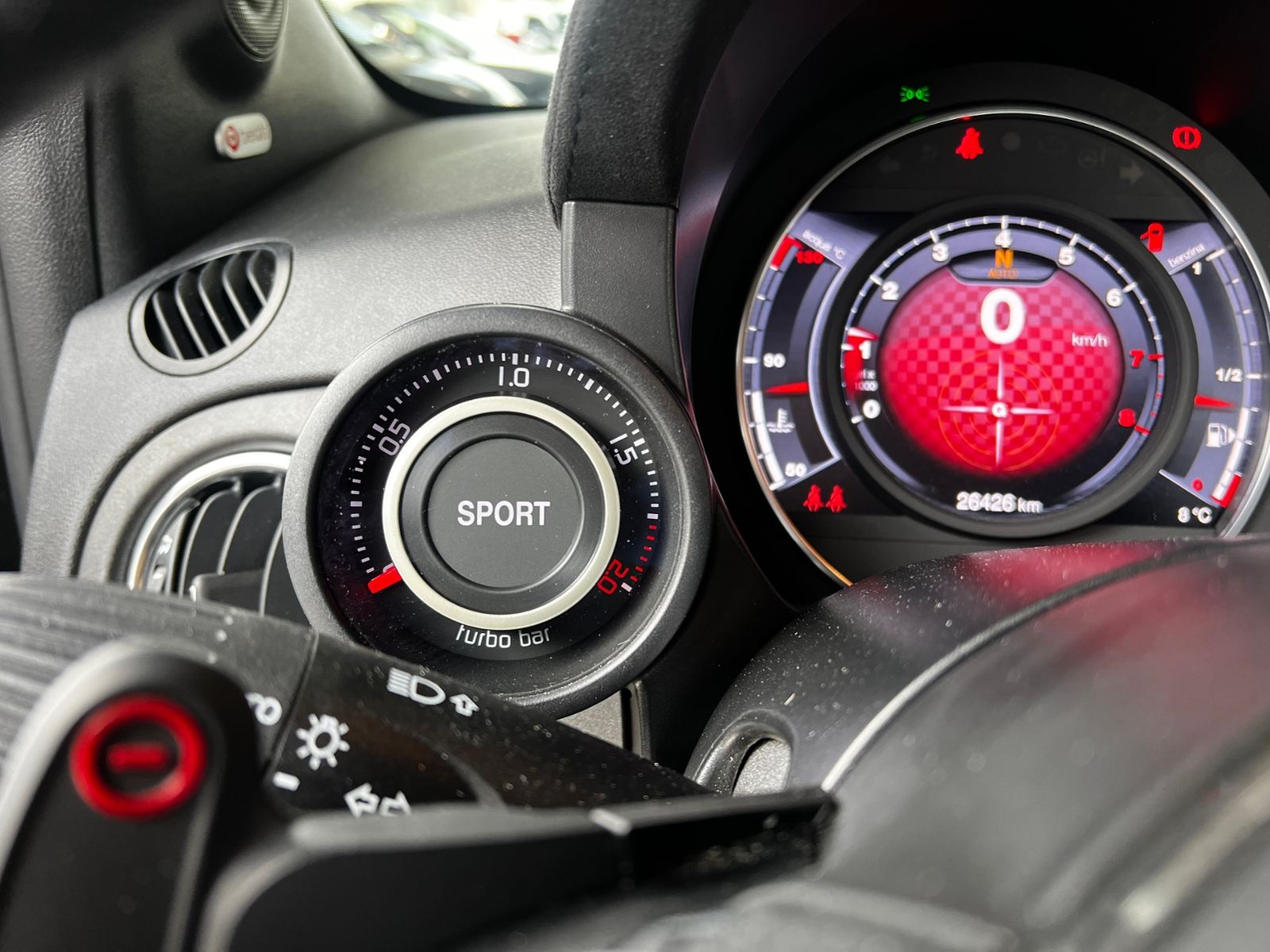 Fahrzeugabbildung Abarth 695 Competizione BEATS XEN NAV PDC ALU