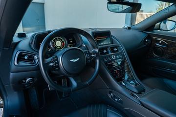 صورة مصغرة 24 لـ 2016 Aston Martin DB11