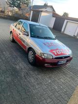Ford Escort mk7 - Ford Escort: 7