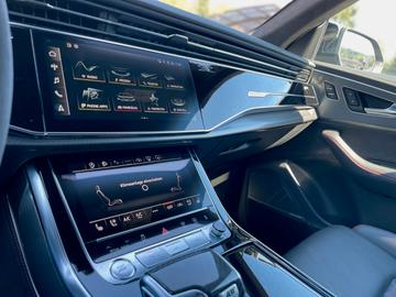 2021 AUDI RSQ8 缩略图 22