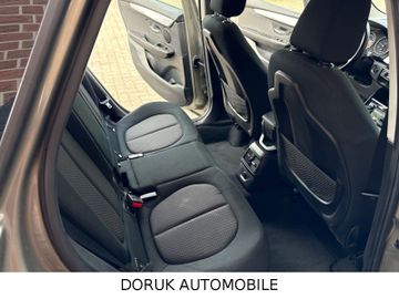 BMW 218 Active Tourer - 11
