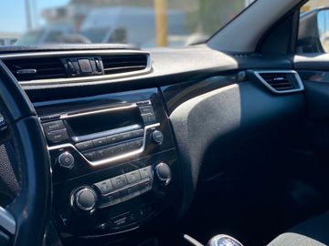 Nissan Qashqai - 12