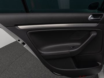 Fahrzeugabbildung Volkswagen Golf V GTI Edition 30 Navi Soundsystem Standhzg
