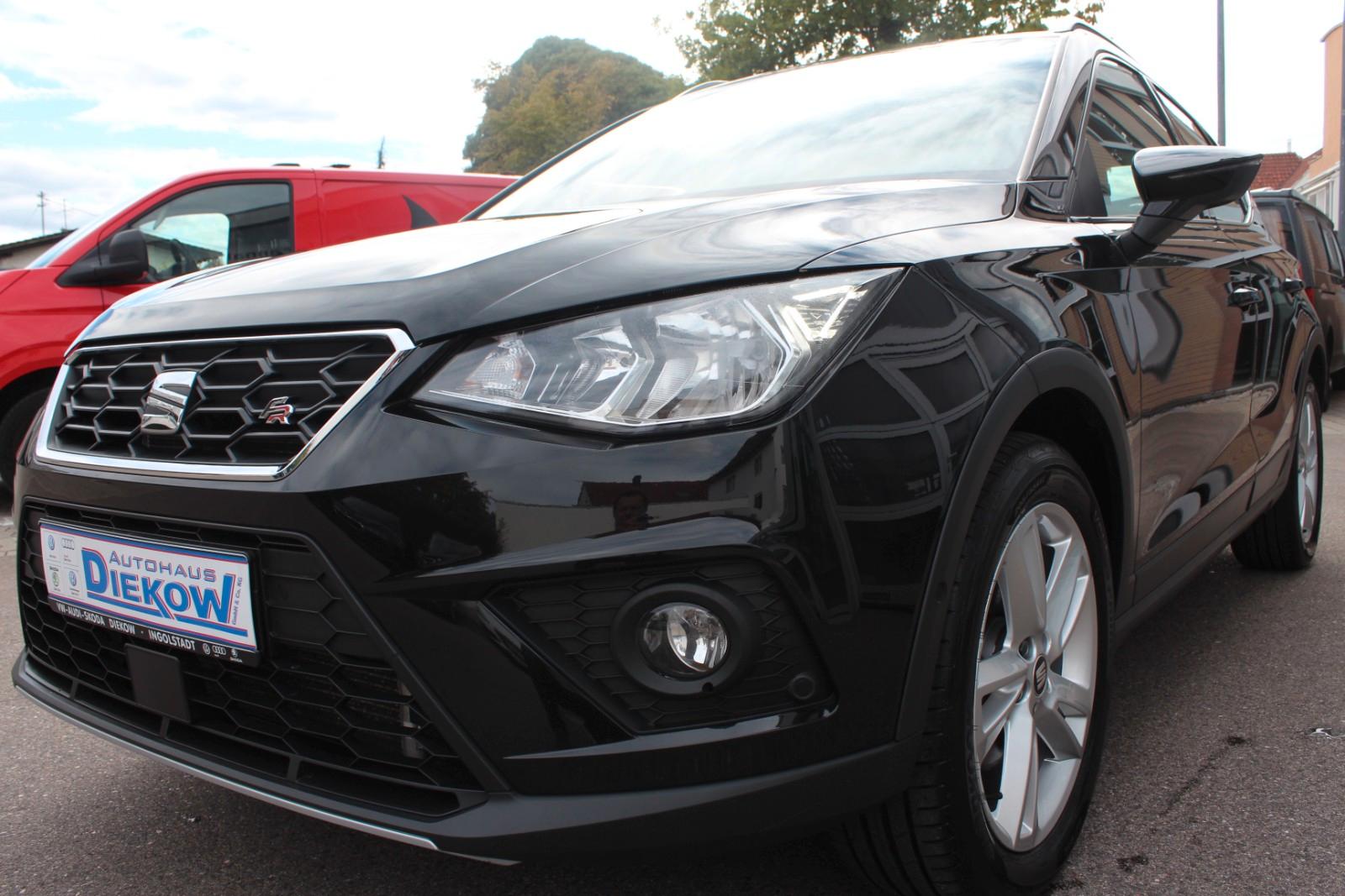 Seat Arona FR/Sportpaket/AHK/SHZ/PDC Kamera Garantie