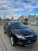 Ford Focus 1,6 Ti-VCT Ghia Titanium - Ford Focus aus 2008: Ghia