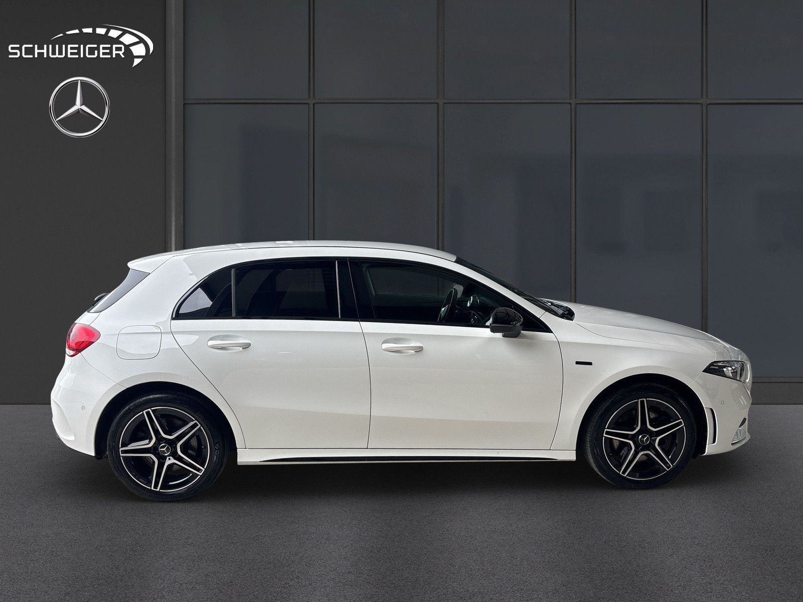 Mercedes-Benz A 250 e AMG-Line Night-Paket Sitzheizung foto 4