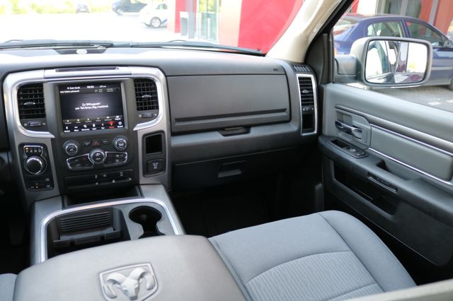 RAM 1500 5.7 V8 Crew Cab Black/PANO/KAMERA/NAVI – Vorschau 30